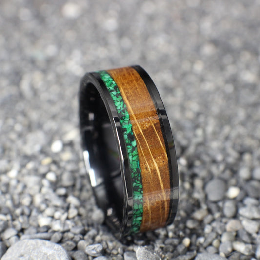 Malachite wedding band, Men&#39;s Wedding Ring