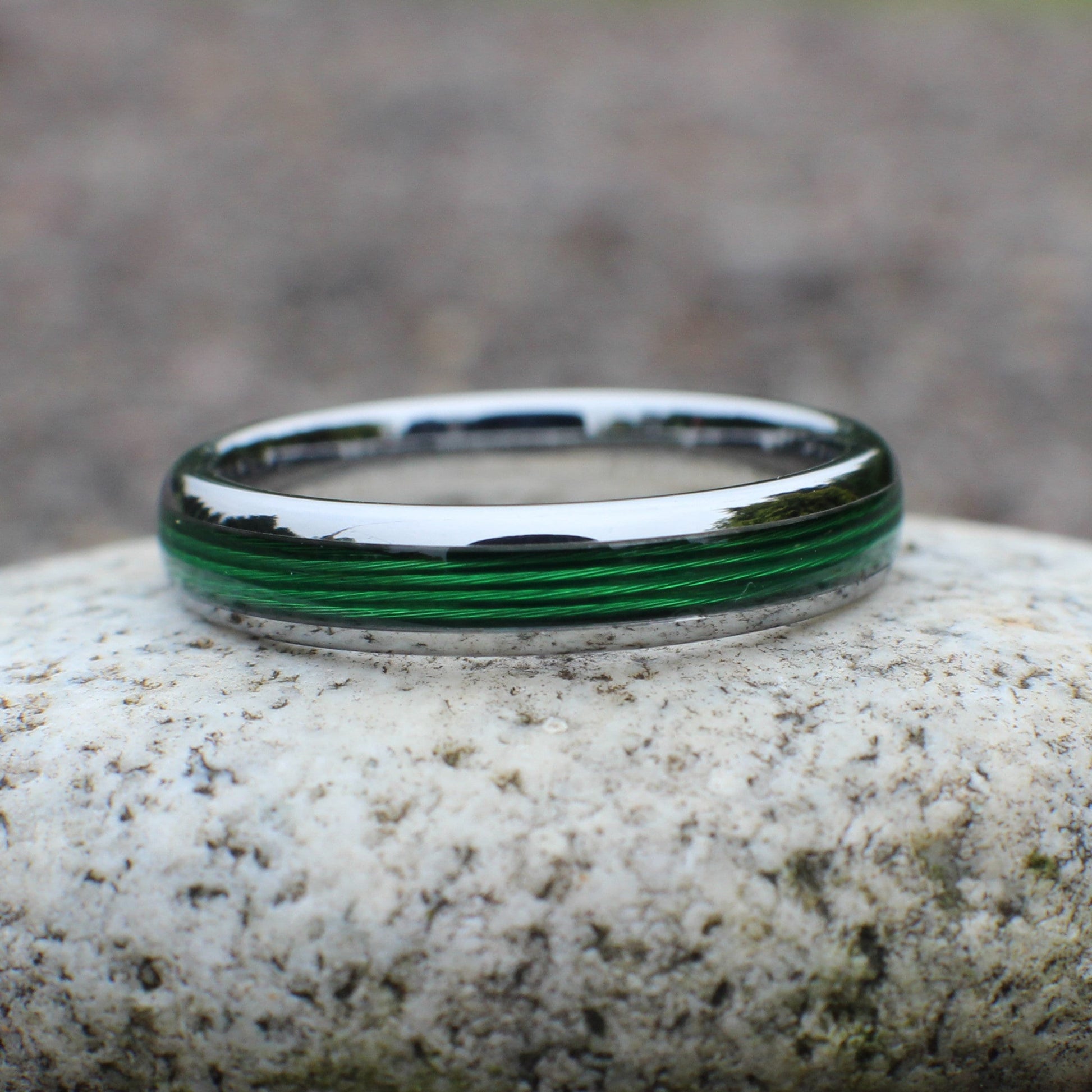 Women's Fishing Line Wedding Band, Fishing Ring for her, 4mm Wide Fishing Ring, Green Fishing Ring