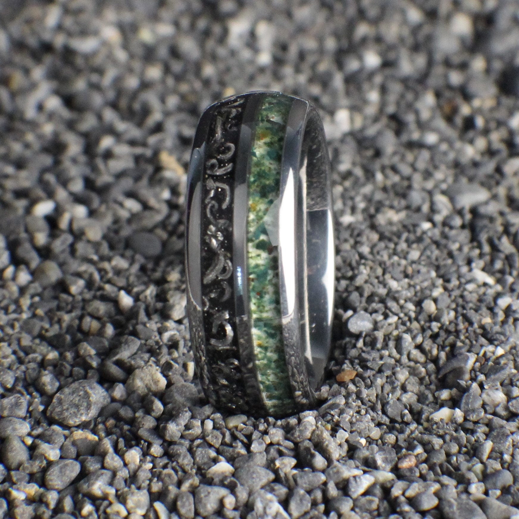 Men&#39;s meteorite wedding band. Men&#39;s Moss Agate Ring