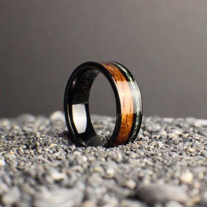 Wooden wedding ring with Moss Agate
