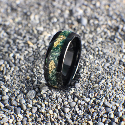 Gold leaf wedding ring for men
