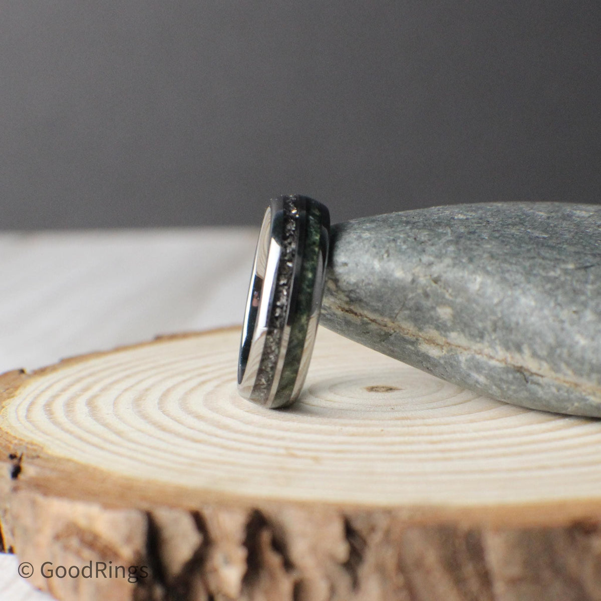 The Nova - Men's Meteorite Ring