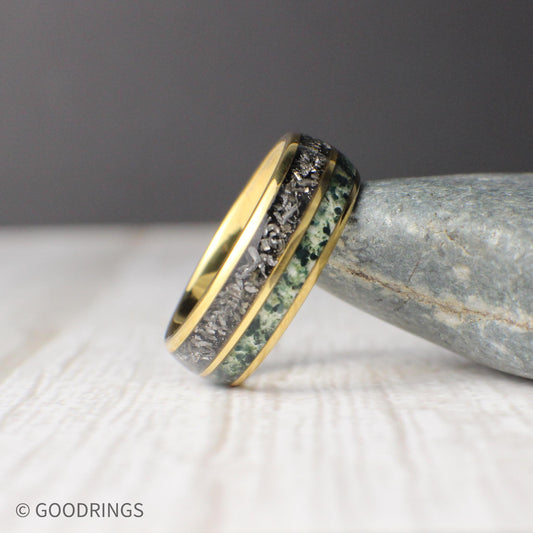 Men’s anniversary ring with 18K gold domed finish, meteorite shavings, and crushed moss agate inlays, comfort fit design.