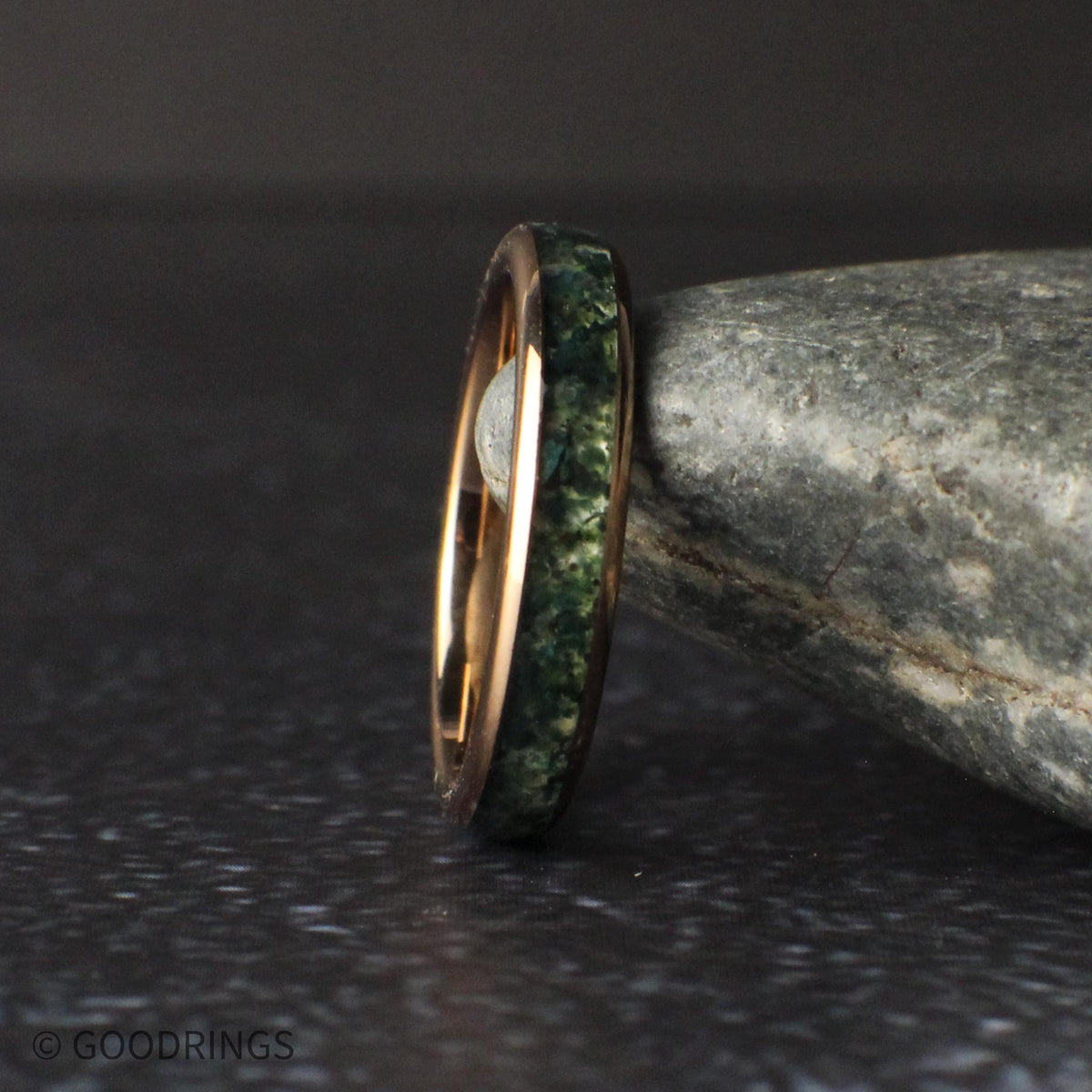 The Thicket – moss agate rose gold tungsten ring