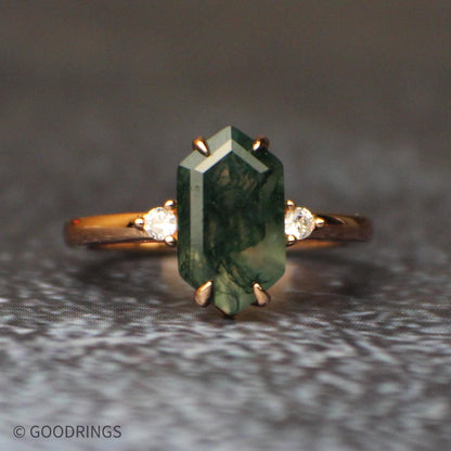 Moss agate wedding ring
