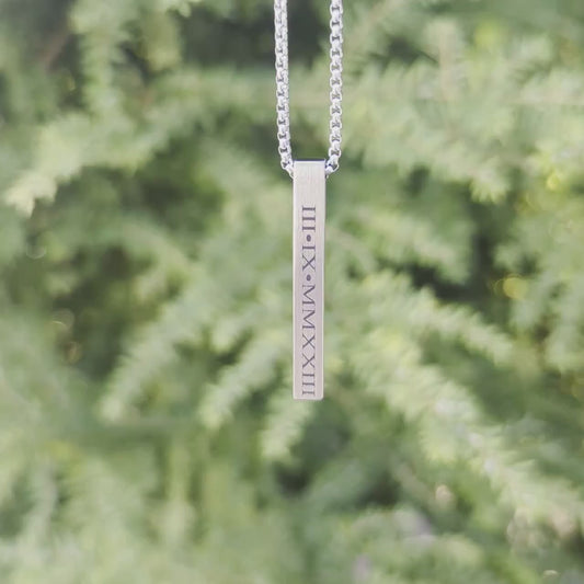 Moon Phases Bar Necklace – Stainless Steel Pendant with Engraved Lunar Cycle and Optional Personalization on 3 Sides