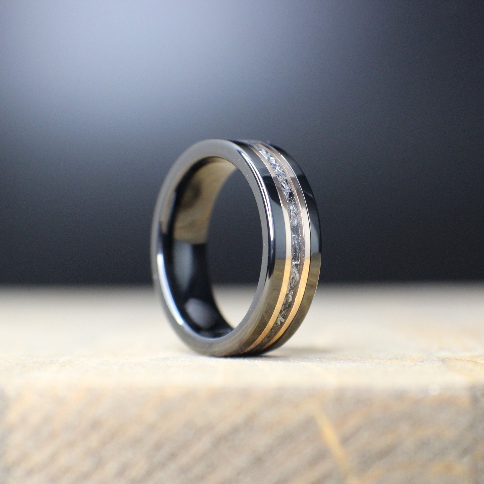 Gold ring with meteorite