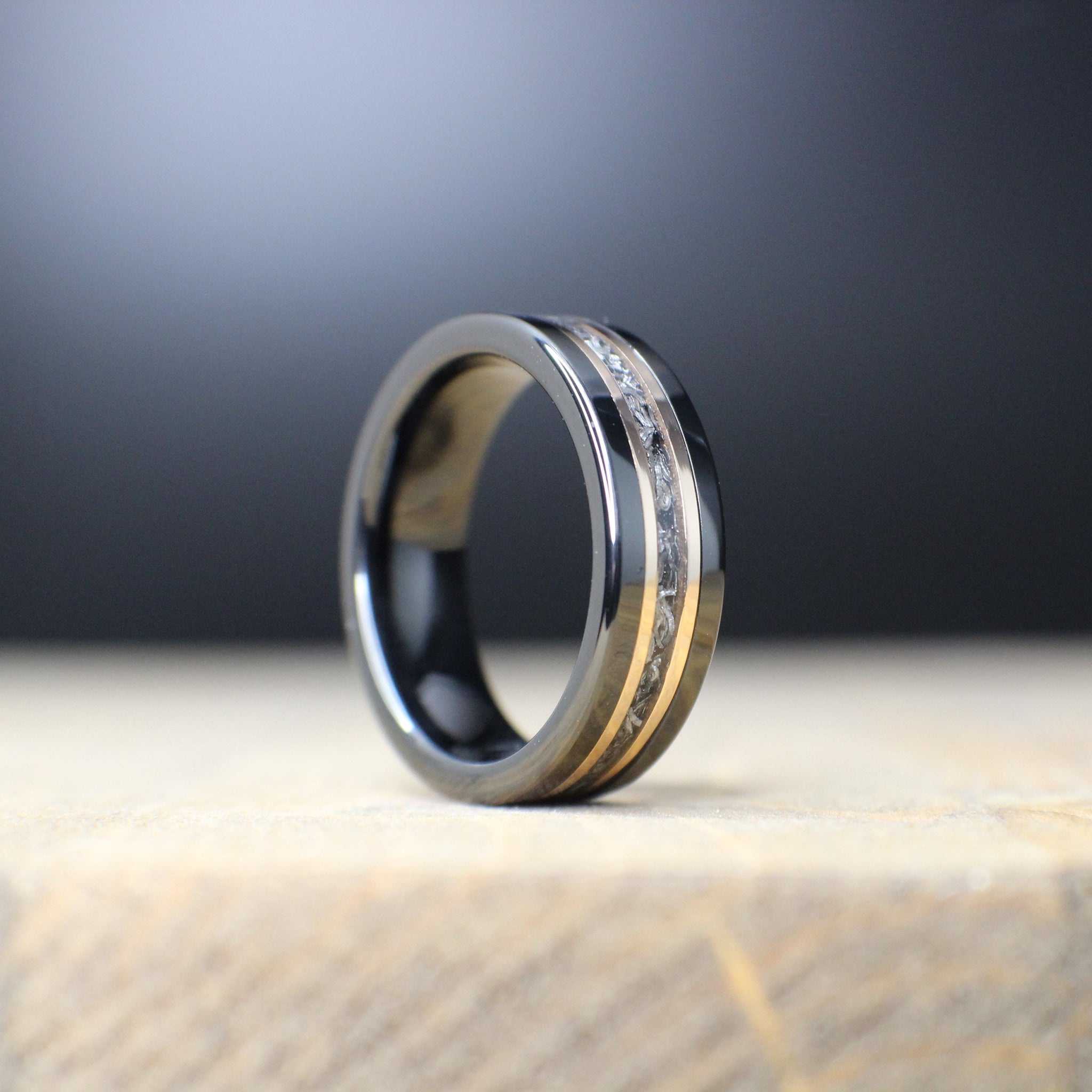 Ceres Rings The Ceres - 6mm Meteorite Ring – GoodRings