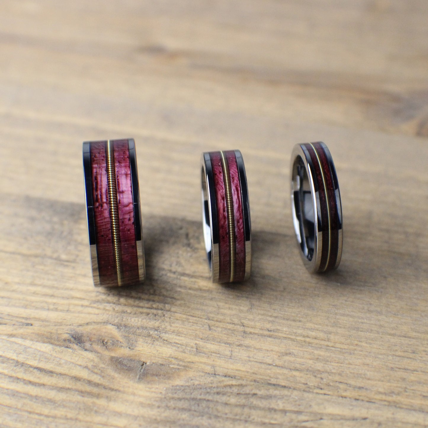 Guitar string rings in sizes 8mm, 6mm, and 4mm